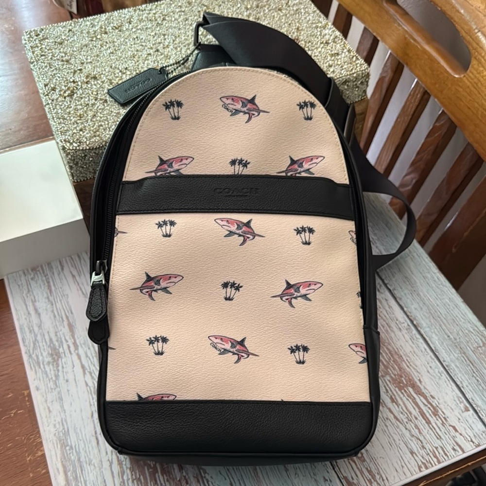 CHARLES PACK WITH SHARK PALM TREE PRINT [Rare]